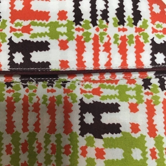 Robert Graham Euro Fit Long Sleeve Button Up Shirt. - Picture 12 of 14